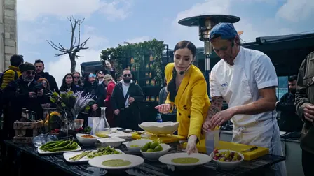 Kiran Ve Sara Ile Istanbul'un En Iyileri