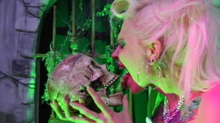 Heavy Mental: A Rock-n-Roll Blood Bath