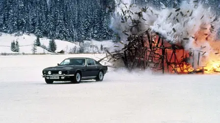 James Bond: Spioner dør ved daggry