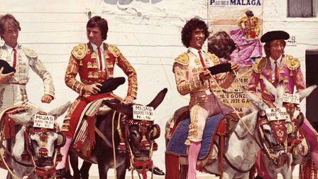 Charlots Go to Spain