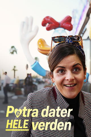 Petra dater hele verden