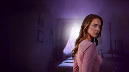 Encurralada no Seu Dormitório