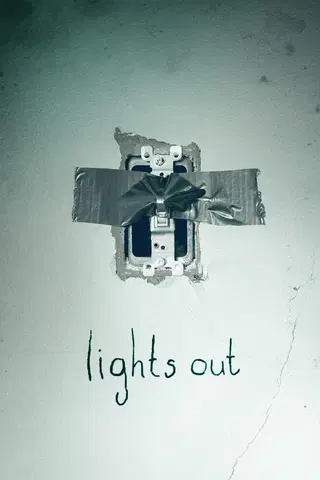Lights Out (2016)
