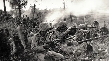 Okinawa - 1945 Blutiger April im Pazifik