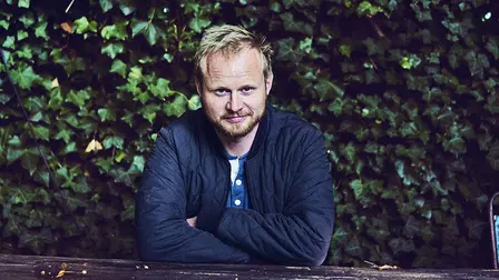 Jonatan Spang: Super Meget Spang