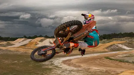 Moto 8: The Movie