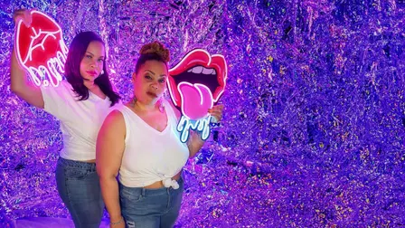 Scrollin' With Jen & Vee