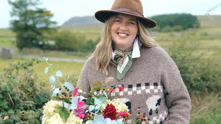Jane Rea's Bloomin' Wild