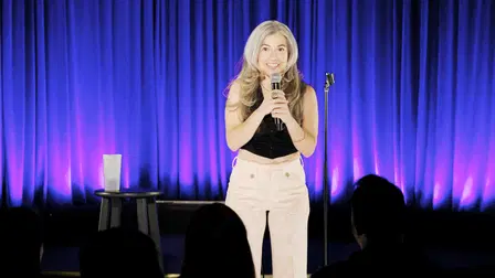 Lisa Corrao: A Cute Crisis