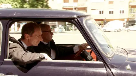 Noi non siamo come James Bond
