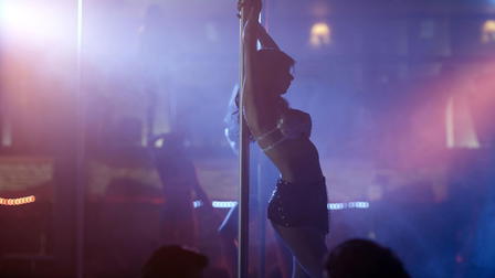 Shades of Decadencia