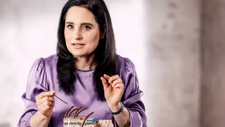 Dr. Yael Adler - So pflegst du deine Haut schön und gesund