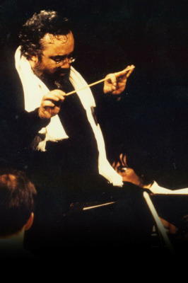 Mozart: Sinfonía no. 40 - Gianluigi Gelmetti, Radio-Sinfonieorchester Stuttgart