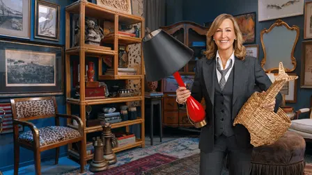 That Thrifting Show with Lara Spencer