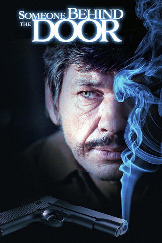 Mördare bakom dörren