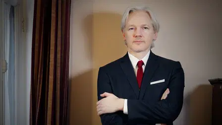 La Chute de Confiance: Julian Assange