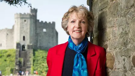 Penelope Keith at Her Majesty's Service