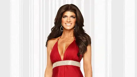 Mujeres ricas de Nueva Jersey: Teresa se registra