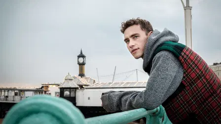 Olly Alexander: creciendo gay