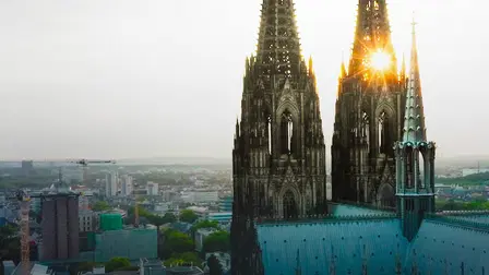 Der Kölner Dom - Die französische Kathedrale am Rhein