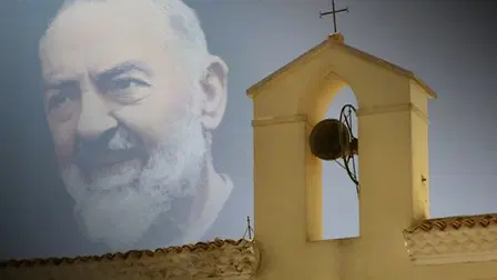 Padre Pio Sanctus
