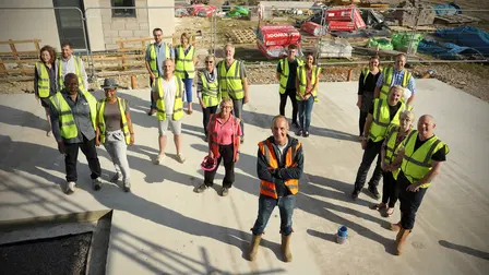 Grand Designs: UK - The Street