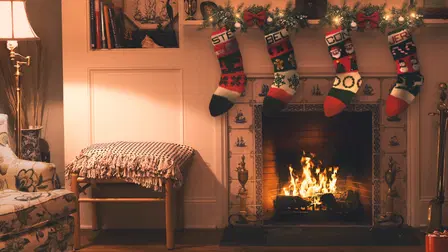 The Summer I Turned Pretty: Cousins Beach Yule Log