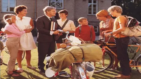 Famous Five Get in Trouble
