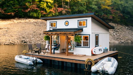 Tiny House Giant Journey