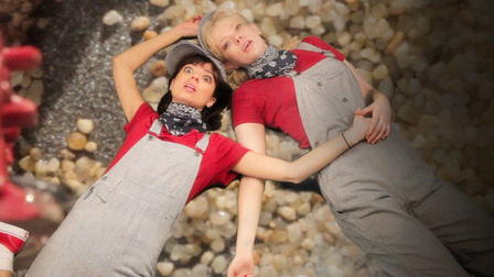 Garfunkel And Oates Shorts