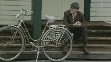 How oblong is this country?