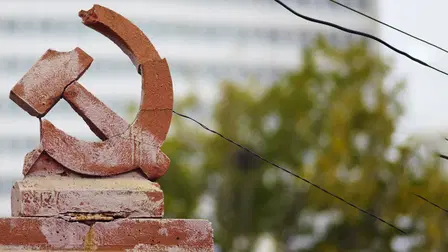 Communism in Decline: From Sputnik to Gorbachev