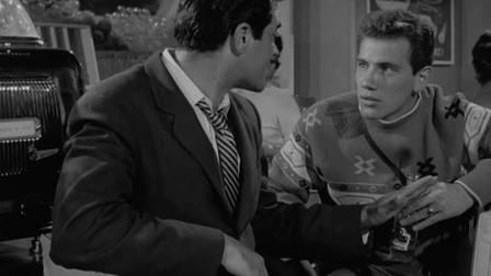 El hombre de la ametralladora