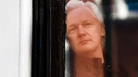 ¿Héroe o villano? El procesamiento de Julian Assange
