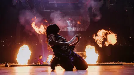 Billie Eilish: Hit Me Hard and Soft