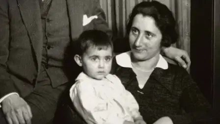 The Diary of Anne Frank: A Tale of Two Sisters