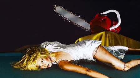 Mil gritos tiene la noche