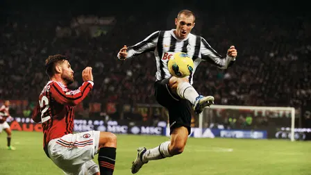 Mustaa ja valkoista – Juventuksen tarina