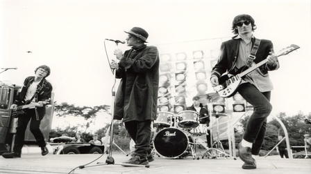 R.E.M.: When the Light is Mine