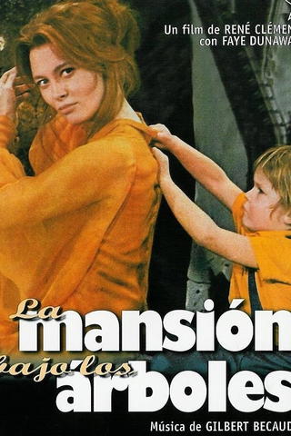 La mansión bajo los árboles