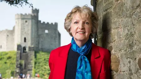 Penelope Keith at Her Majesty's Service