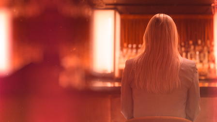 Catching the Tinder Predator