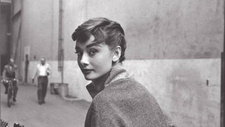 Audrey Hepburn - Breakfast with Eternity