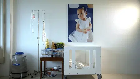 En t'attendant : l'espoir figé