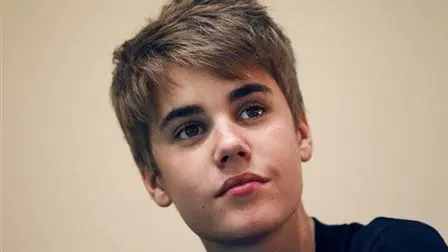 Justin Bieber - This Is My World